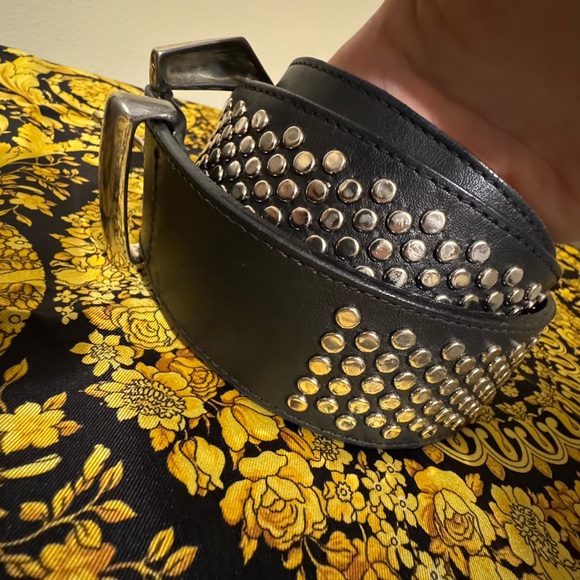 Gianni Versace Versus Studded Big Buckle Leather Belt - Picture 4 of 8